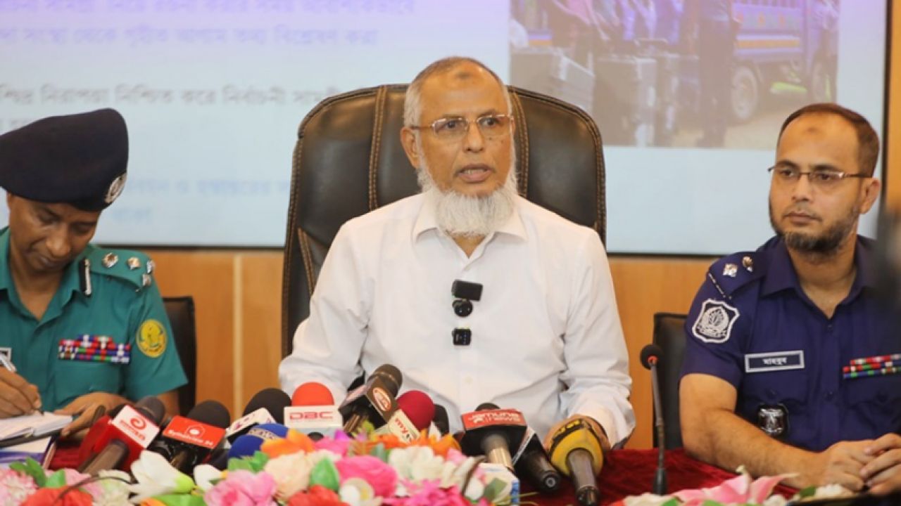 শান্তিপূর্ণ পরিবেশে চলছে নির্বাচনী প্রচার আশাবাদ ব্যক্ত করলেন কমিশনার মো. আনোয়ারুল ইসলাম