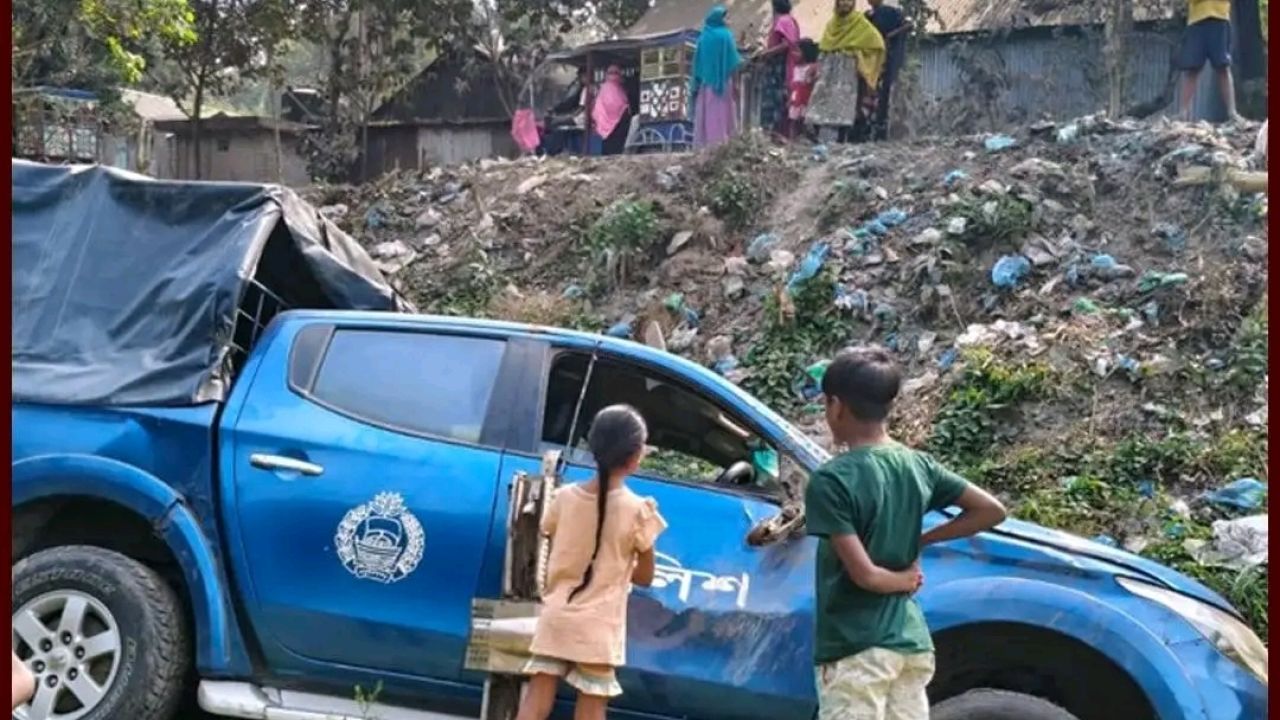 ব্রাহ্মণবাড়িয়ায় প্রতিমন্ত্রীকে গার্ড অব অনার দিতে যাওয়ার পথে পুলিশের গাড়ি খাদে, আহত ৮