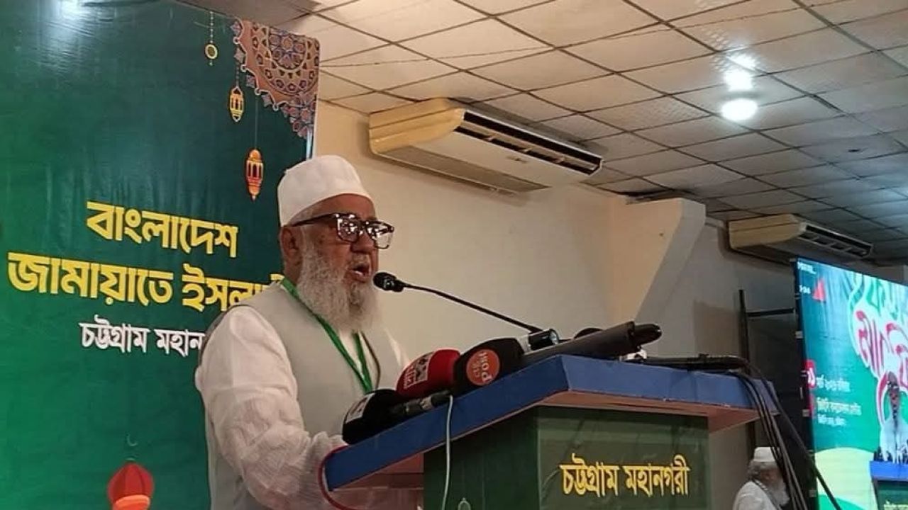 আগামী দিনের যোগ্য প্রধানমন্ত্রী হিসেবে তারেক রহমানকেই দেখছেন জামায়াত নেতা শাহজাহান চৌধুরী